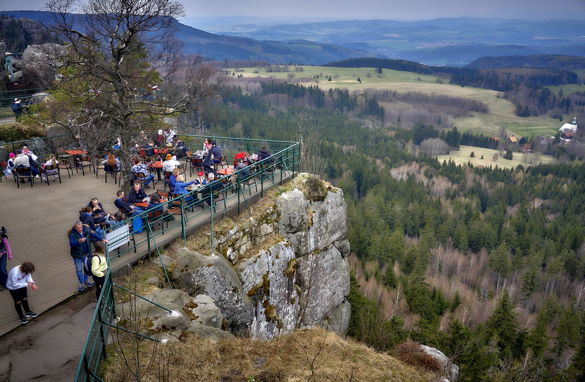 Szczelinie Wielki, limitowane wejścia i bilety.